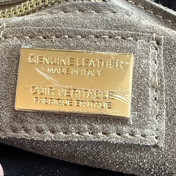 Viola Castellani Made in Italy woven leather cassette crossbody - Picture 7 of 17